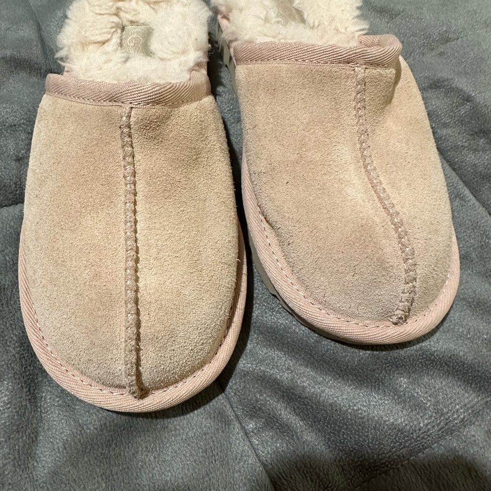 UGG slippers - Picture 6 of 6